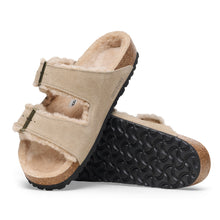 Load image into Gallery viewer, Arizona Shearling Taupe Suede