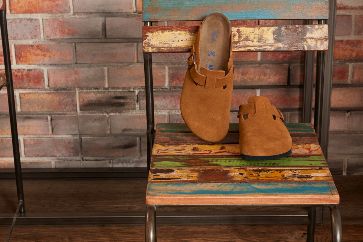 NEW WITH BOX Men\'s Mink Boston Birkenstock Clog (Narrow) Unisex Birkenstock Boston Shearling Mink Suede / Natural  main image 2
