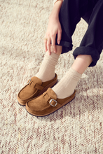 Load image into Gallery viewer, Buckley Tea Suede