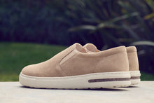 Load image into Gallery viewer, Oswego Men's Taupe Suede