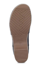 Load image into Gallery viewer, Becka Black Oiled Pull-Up