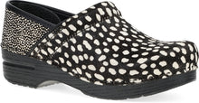 Load image into Gallery viewer, Professional Spotted Haircalf Clog