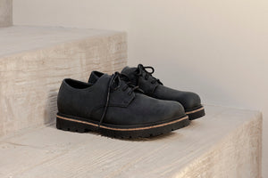 Highwood Lace Low Black Oiled Leather