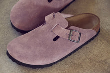 Load image into Gallery viewer, Boston Soft Footbed Faded Purple Suede