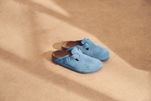 Load image into Gallery viewer, Boston Soft Footbed Elemental Blue Suede Leather