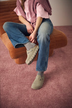 Load image into Gallery viewer, Boston Chunky Taupe Suede Leather