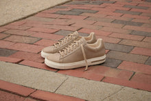 Load image into Gallery viewer, Bend Tobacco Brown Oiled Leather