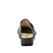 Load image into Gallery viewer, Classic Clog Handicraft