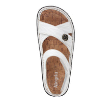 Load image into Gallery viewer, Kelsi Fondly White Sandal