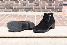 Load image into Gallery viewer, Melina Black Boot
