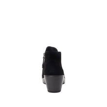 Load image into Gallery viewer, Melina Black Boot