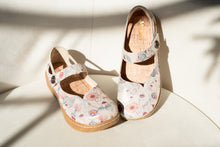 Load image into Gallery viewer, Onika Ethereal Shoe