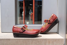 Load image into Gallery viewer, Paloma Crimson Mary Jane