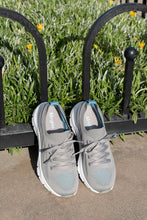 Load image into Gallery viewer, Regale Grey Blue Athletic
