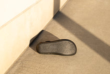 Load image into Gallery viewer, Vienna Swirling Bronze