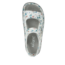 Load image into Gallery viewer, Vallie Keep Calm Sandal
